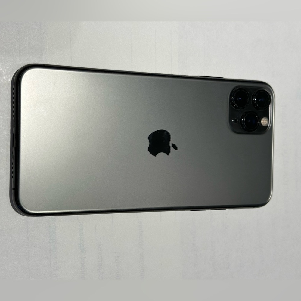 iPhone 11 ProMax 256 gig - grey